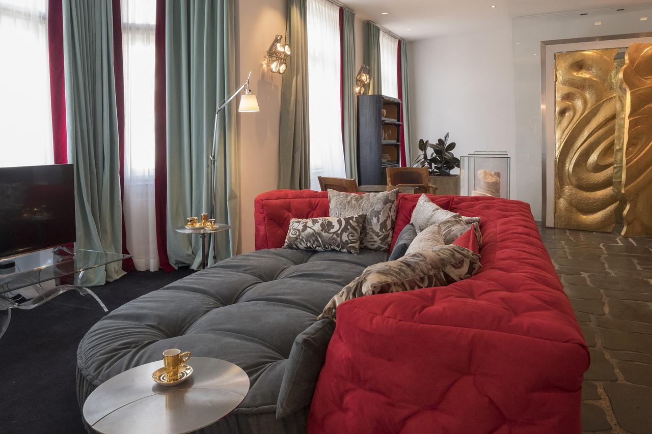 House Of Time - Fancy Hotel 5*