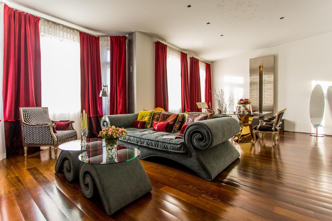 Hotel House Of Time - Fancy 5*