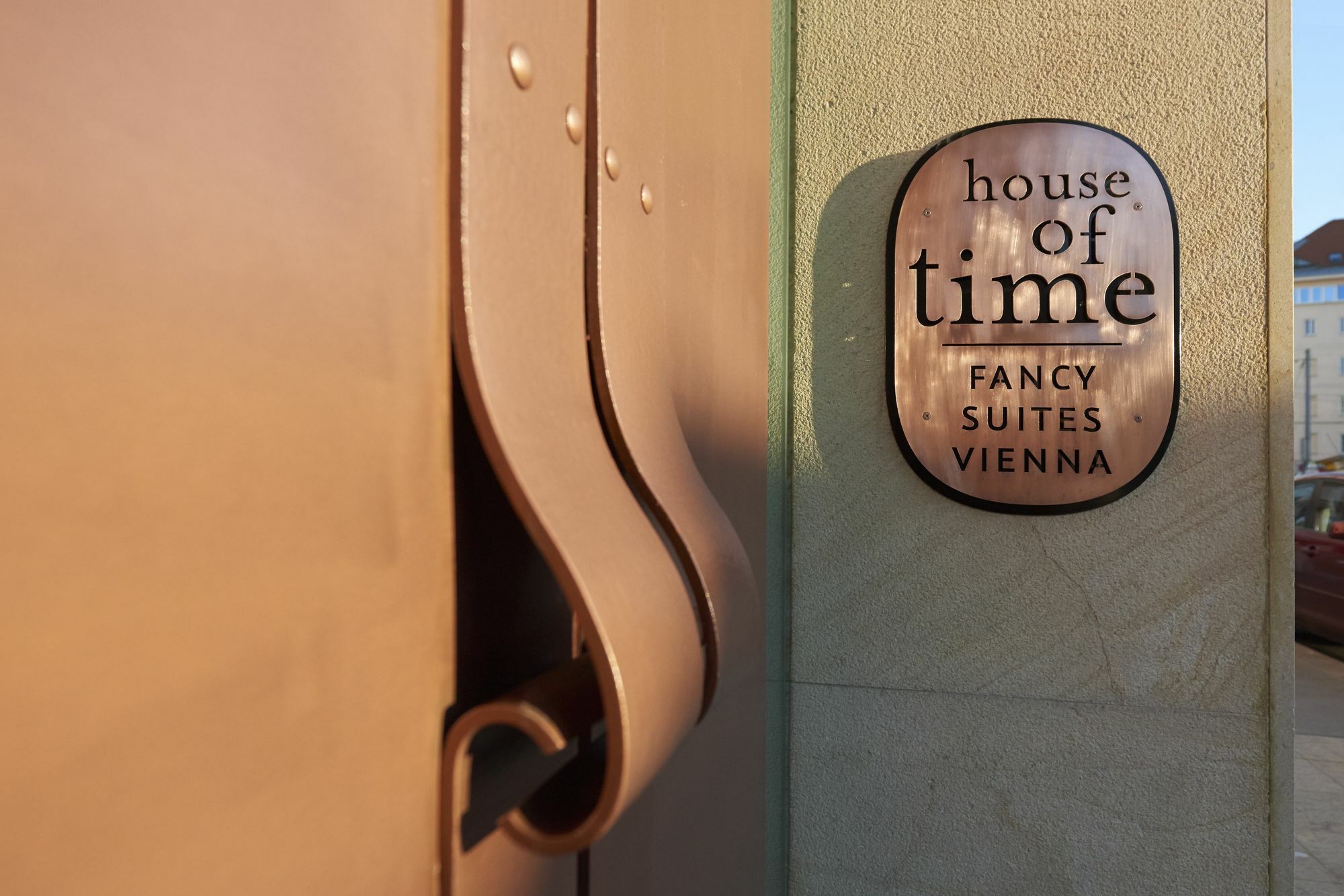 House Of Time - Fancy Hotel